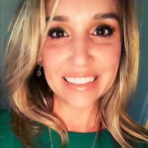 Meet your Posher, Melissa